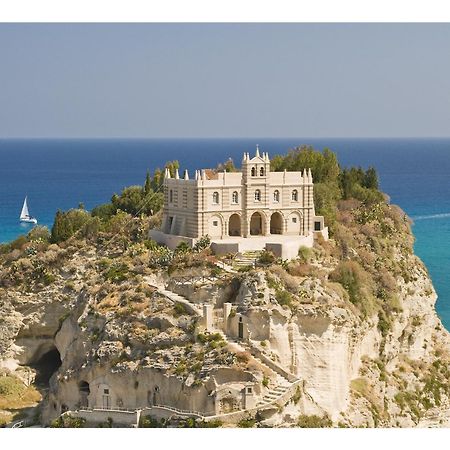 Accommodetion "Mare Grande" Тропеа Екстер'єр фото